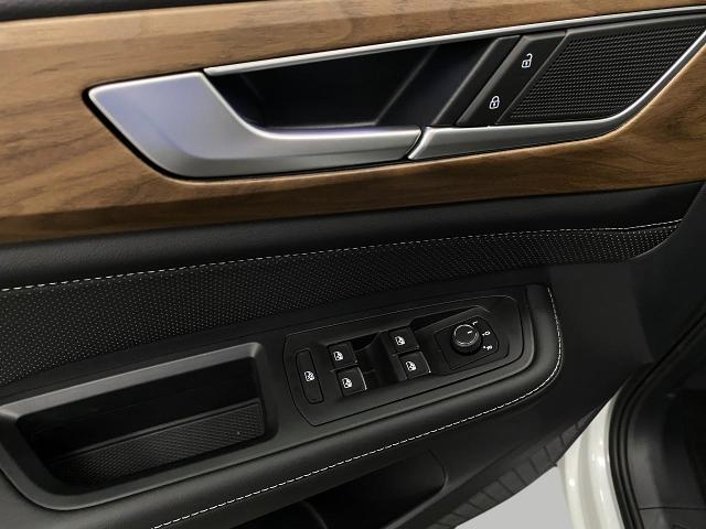 2026 Volkswagen Atlas Vehicle Photo in Appleton, WI 54913