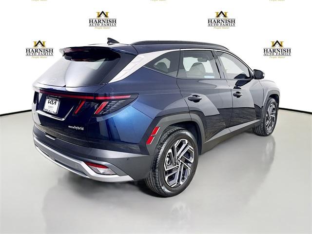 2025 Hyundai TUCSON Hybrid Vehicle Photo in Everett, WA 98204