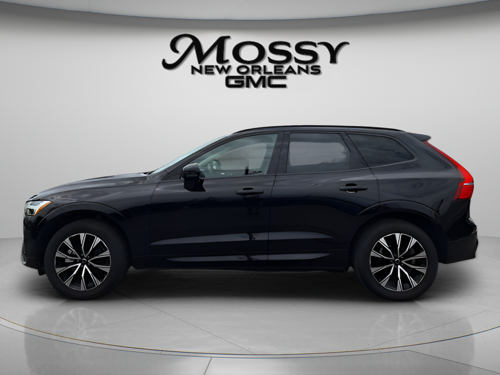 2025 Volvo XC60 Plus - 7