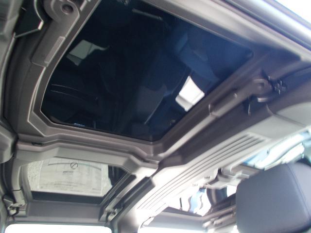 2025 GMC HUMMER EV Pickup Vehicle Photo in LOWELL, MA 01852-4336