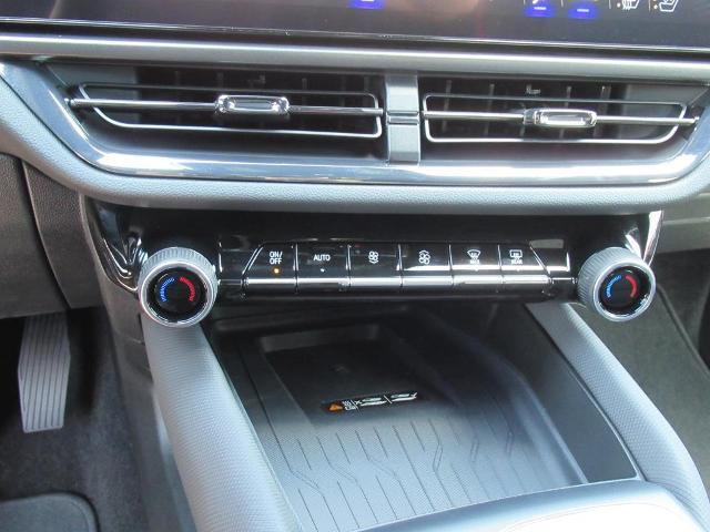 2025 Chevrolet Equinox EV Vehicle Photo in LEESBURG, FL 34788-4022