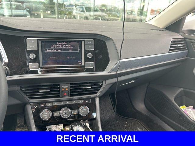 2024 Volkswagen Jetta Vehicle Photo in Merrillville, IN 46410