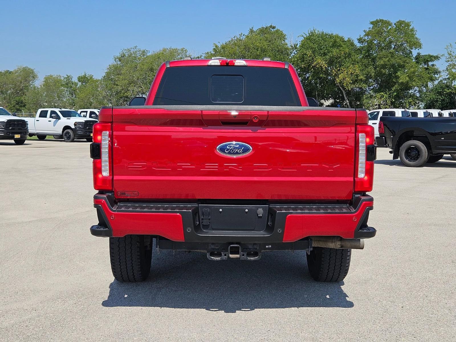 2024 Ford Super Duty F-350 SRW Vehicle Photo in Seguin, TX 78155