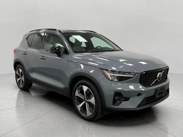 2023 Volvo XC40 Vehicle Photo in Appleton, WI 54913