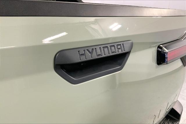 2023 Hyundai SANTA CRUZ Vehicle Photo in Lees Summit, MO 64086