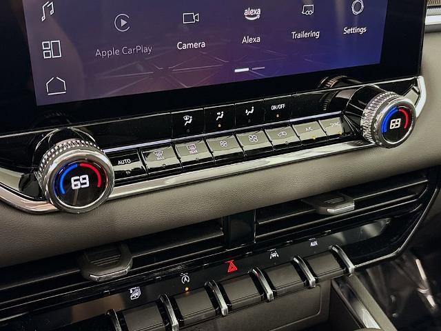 2025 GMC Canyon Vehicle Photo in PUYALLUP, WA 98371-4149