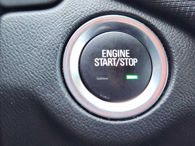 2022 Chevrolet Equinox Vehicle Photo in DENTON, TX 76210-9321