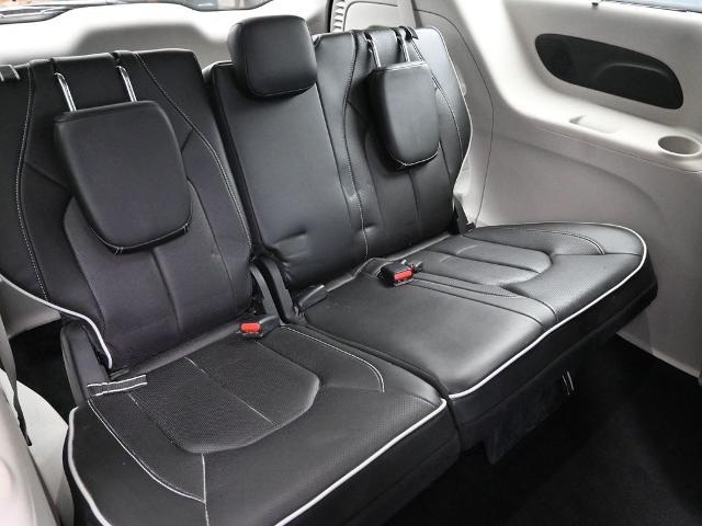 2024 Chrysler Pacifica Vehicle Photo in Cedar Rapids, IA 52402