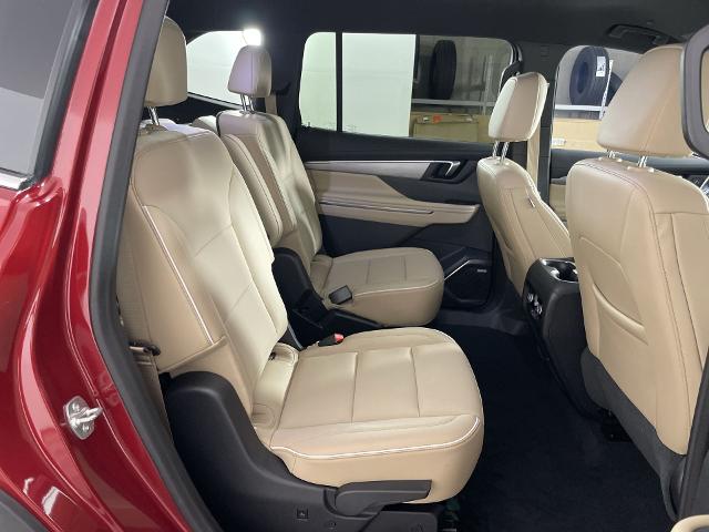 2025 Buick Enclave Vehicle Photo in GILBERT, AZ 85297-0402