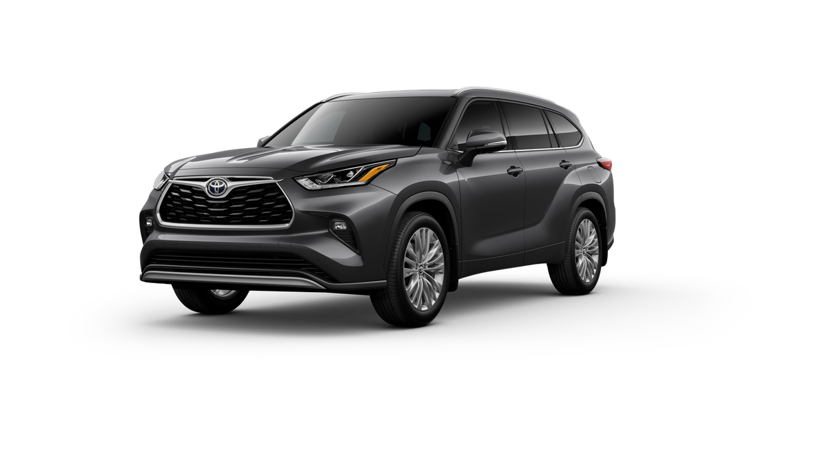 2025 Toyota Highlander Vehicle Photo in Neenah, WI 54956