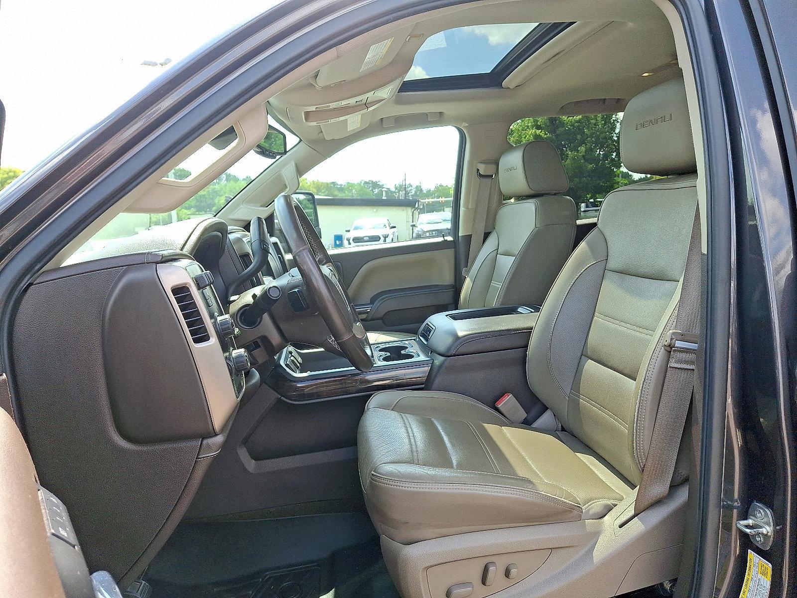 2016 GMC Sierra 2500 HD Vehicle Photo in Trevose, PA 19053