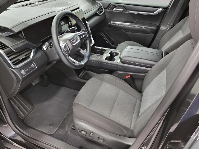 2025 GMC Acadia Vehicle Photo in MANITOWOC, WI 54220-5838