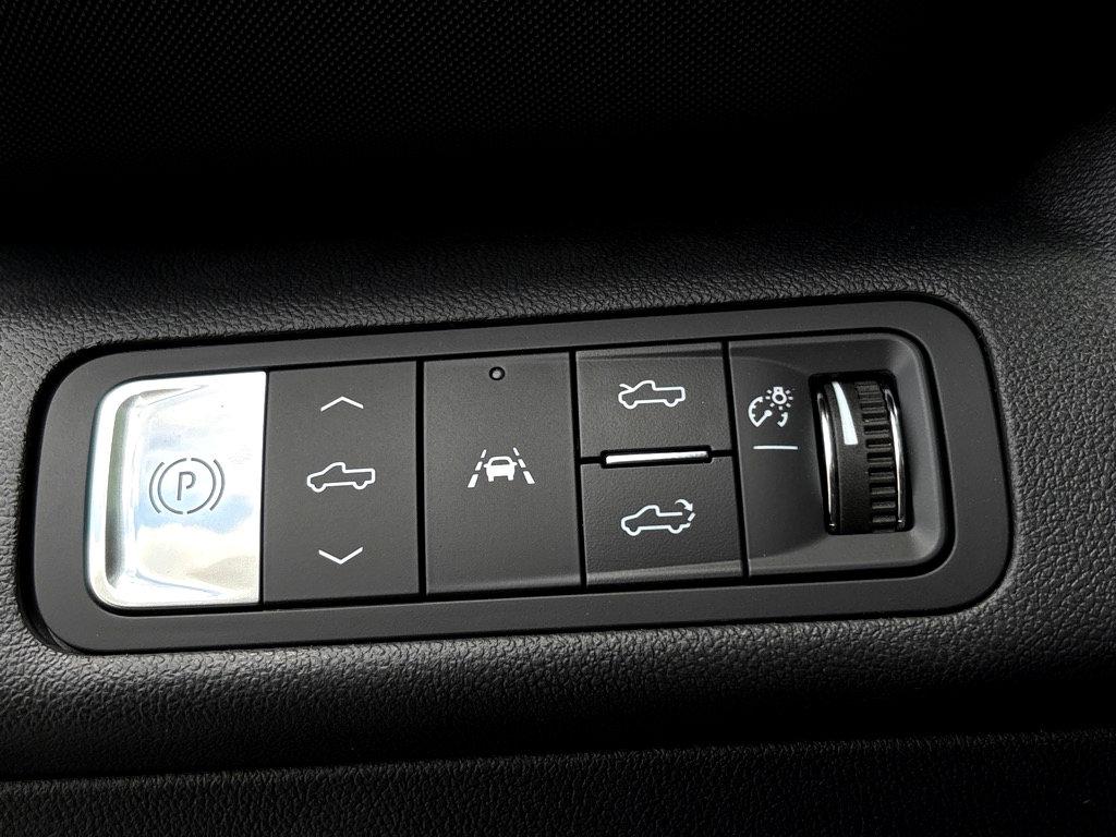 2024 Chevrolet Silverado EV Vehicle Photo in POOLER, GA 31322-3252