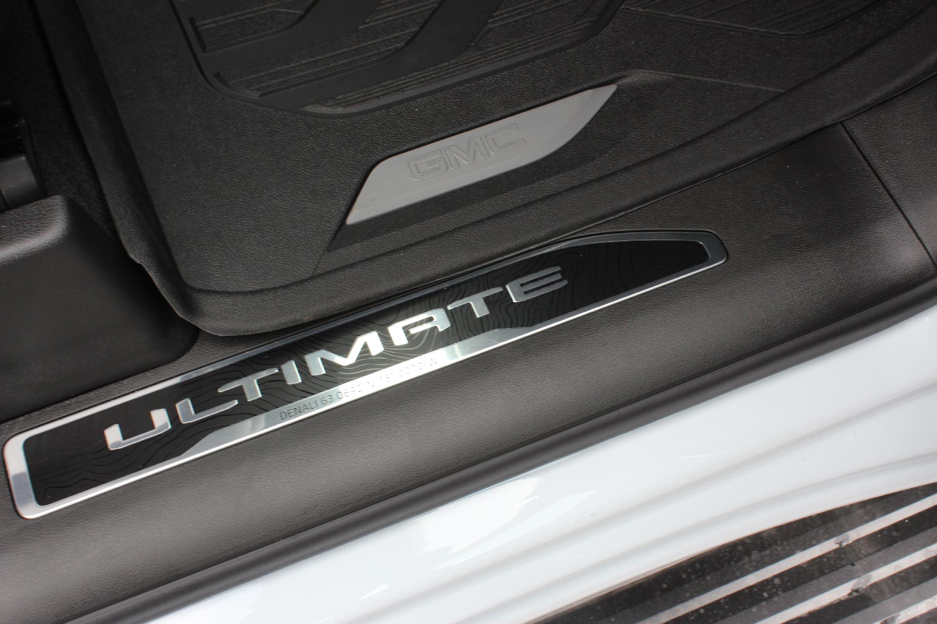 2026 GMC Sierra 3500 HD Vehicle Photo in AURORA, CO 80012-4011