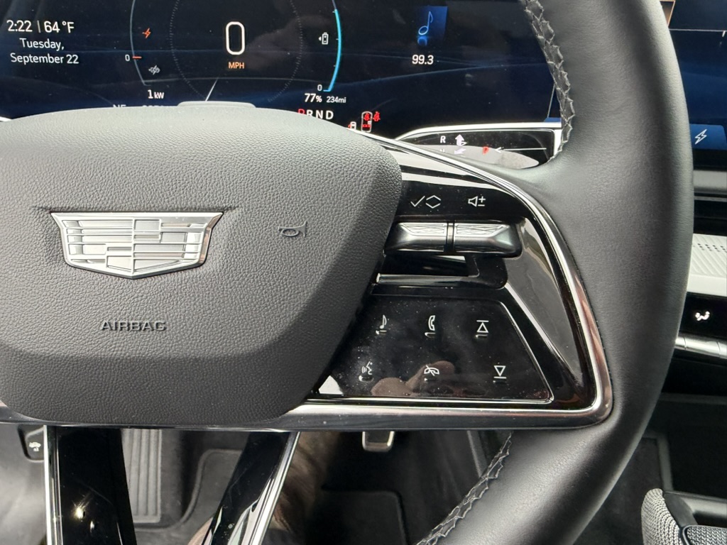 2025 Cadillac OPTIQ photo 21 of 31