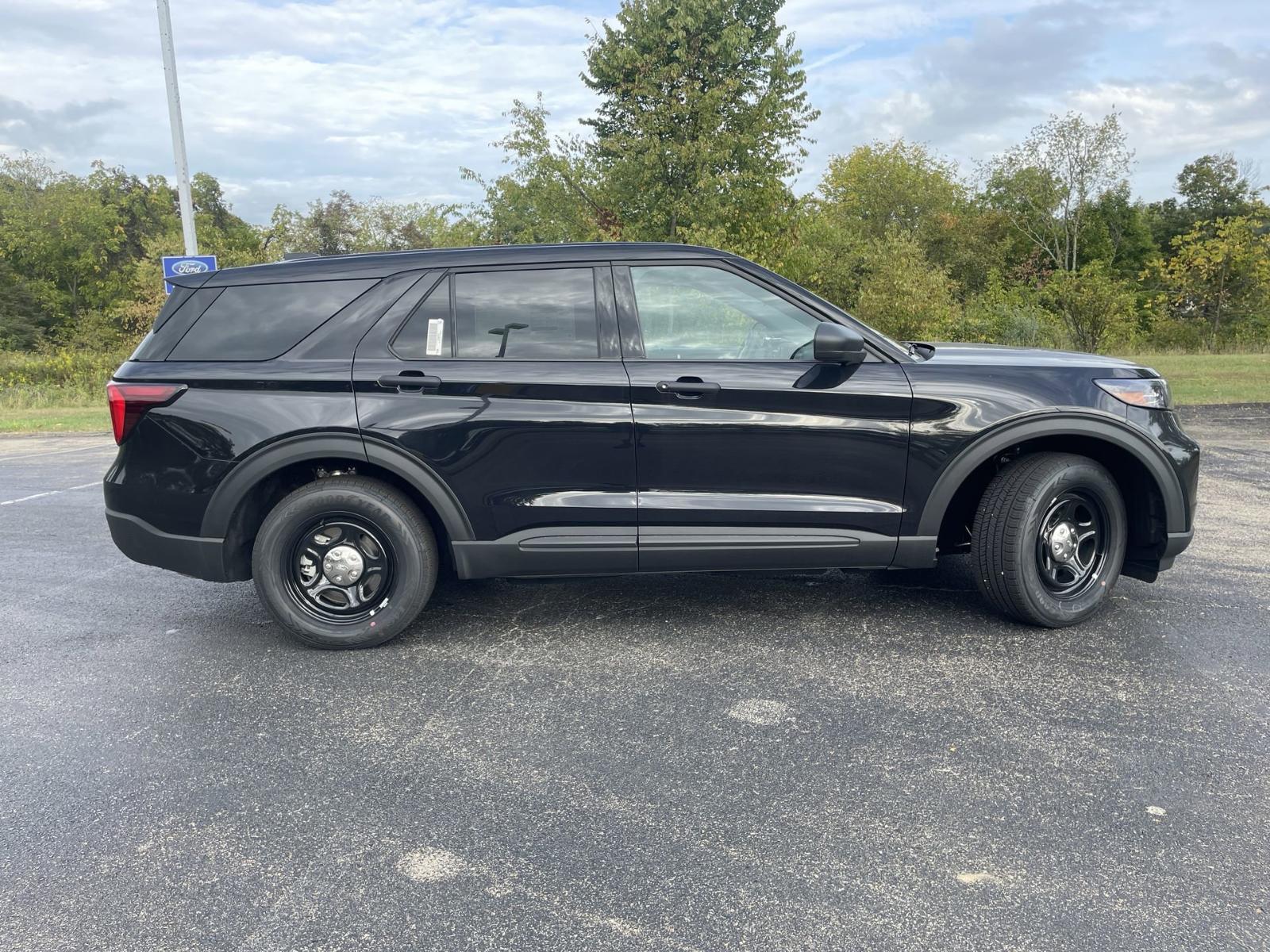 2025 Ford Police Interceptor Utility Vehicle Photo in Belle Vernon, PA 15012