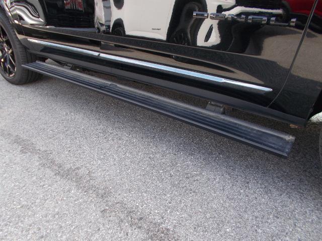 2023 GMC Yukon XL Vehicle Photo in LOWELL, MA 01852-4336