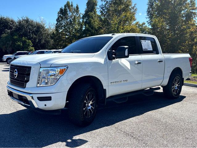 2020 Nissan Titan Vehicle Photo in Hinesville, GA 31313