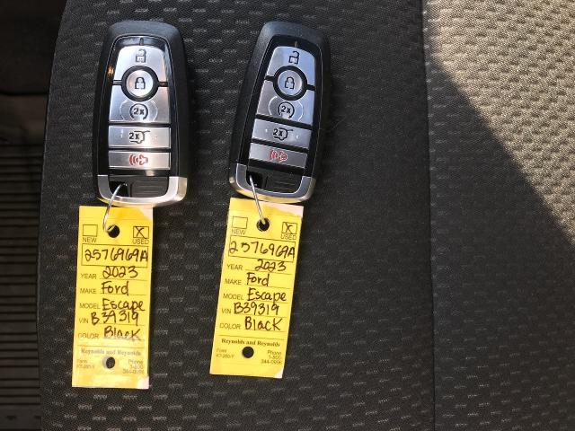 2023 Ford Escape Vehicle Photo in GREEN BAY, WI 54303-3330
