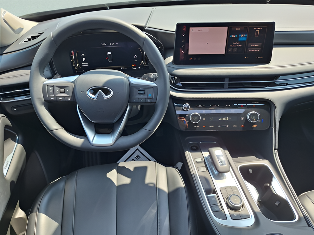 2026 INFINITI QX60 photo 9 of 32