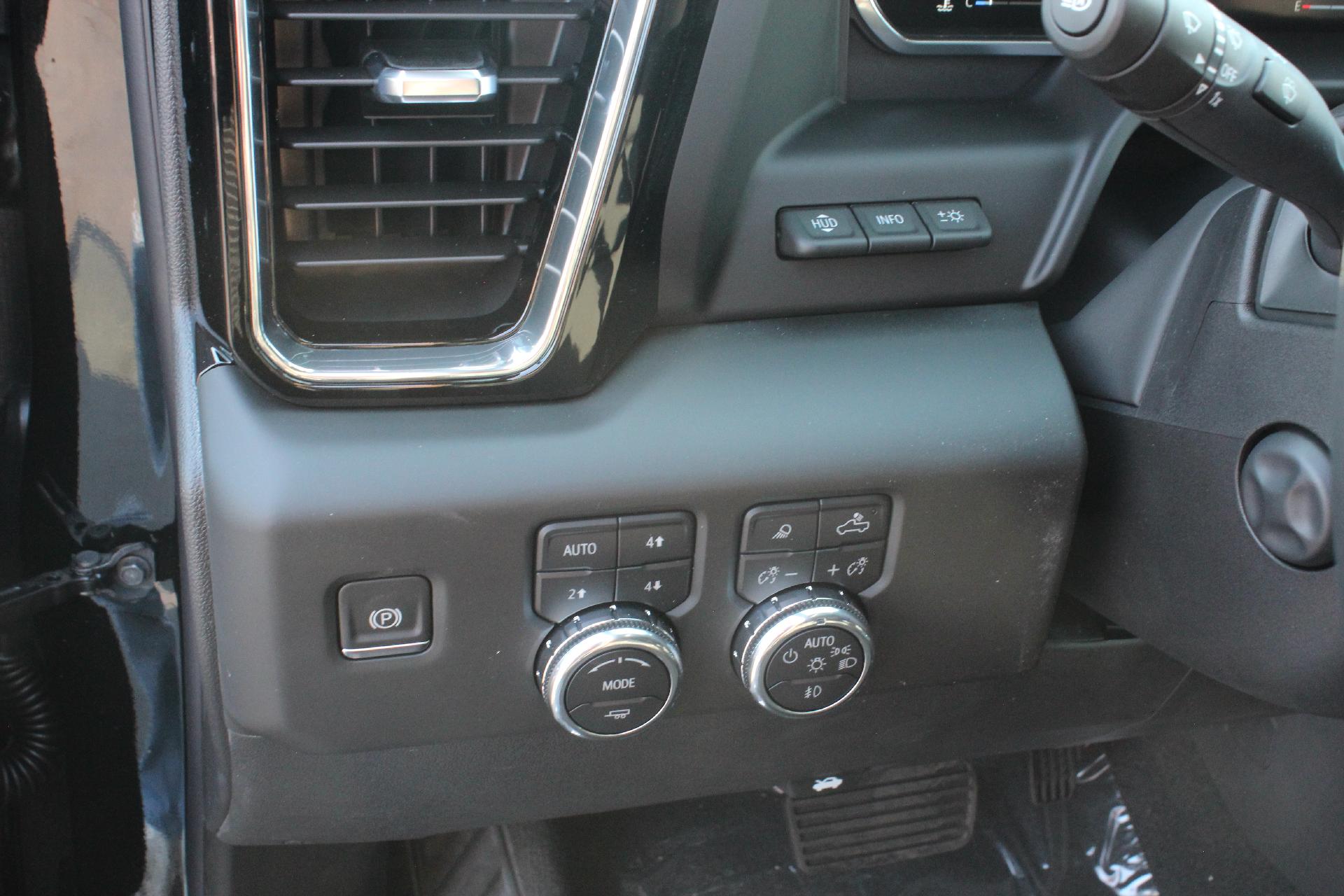 2025 GMC Sierra 1500 Vehicle Photo in AURORA, CO 80012-4011