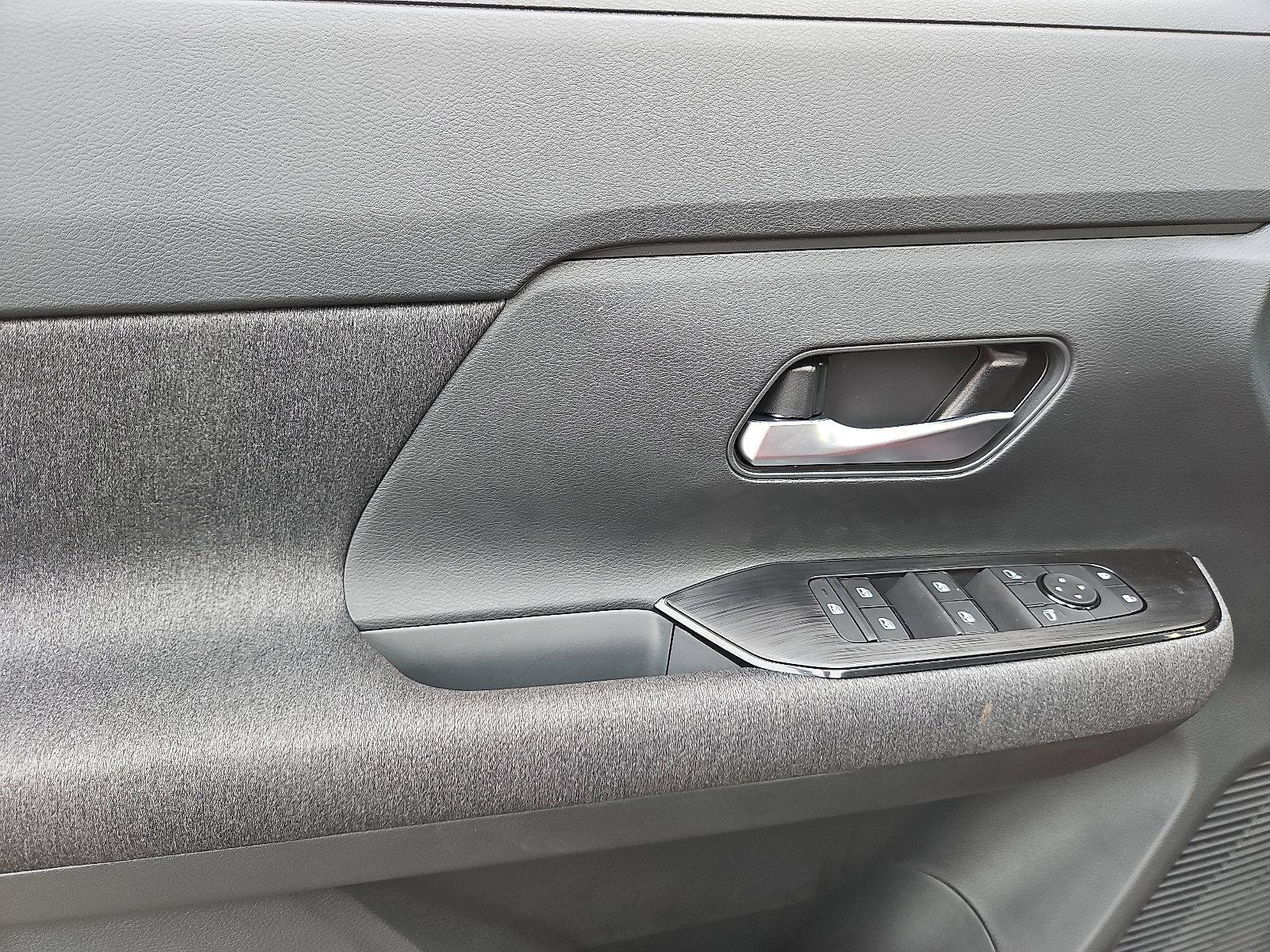 2025 Nissan Kicks Vehicle Photo in Harrisburg, PA 17111-1033