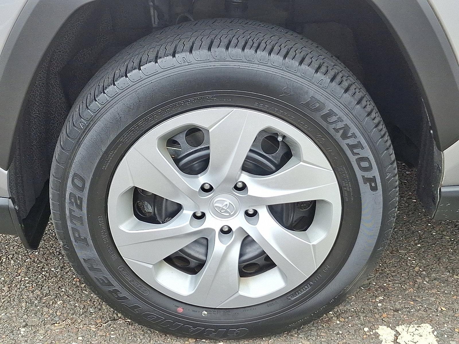 2022 Toyota RAV4 Vehicle Photo in Trevose, PA 19053