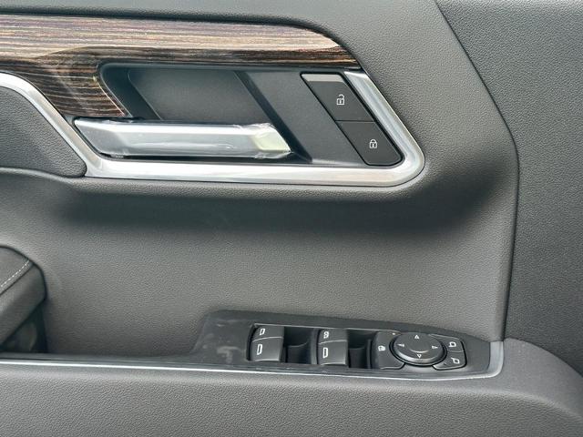 2026 GMC Sierra 1500 Vehicle Photo in COLUMBIA, MO 65203-3903