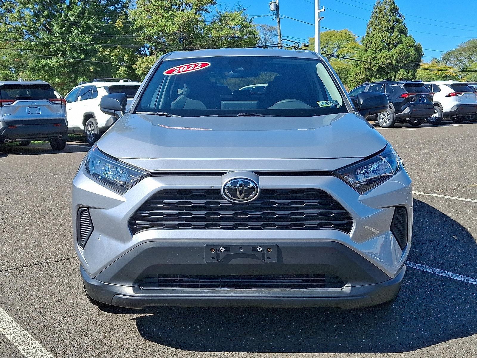 2022 Toyota RAV4 Vehicle Photo in Trevose, PA 19053