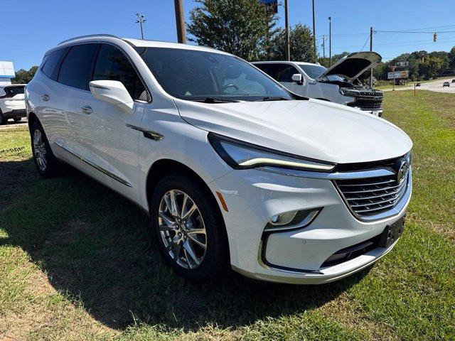 2023 Buick Enclave Vehicle Photo in LANCASTER, SC 29720-0000