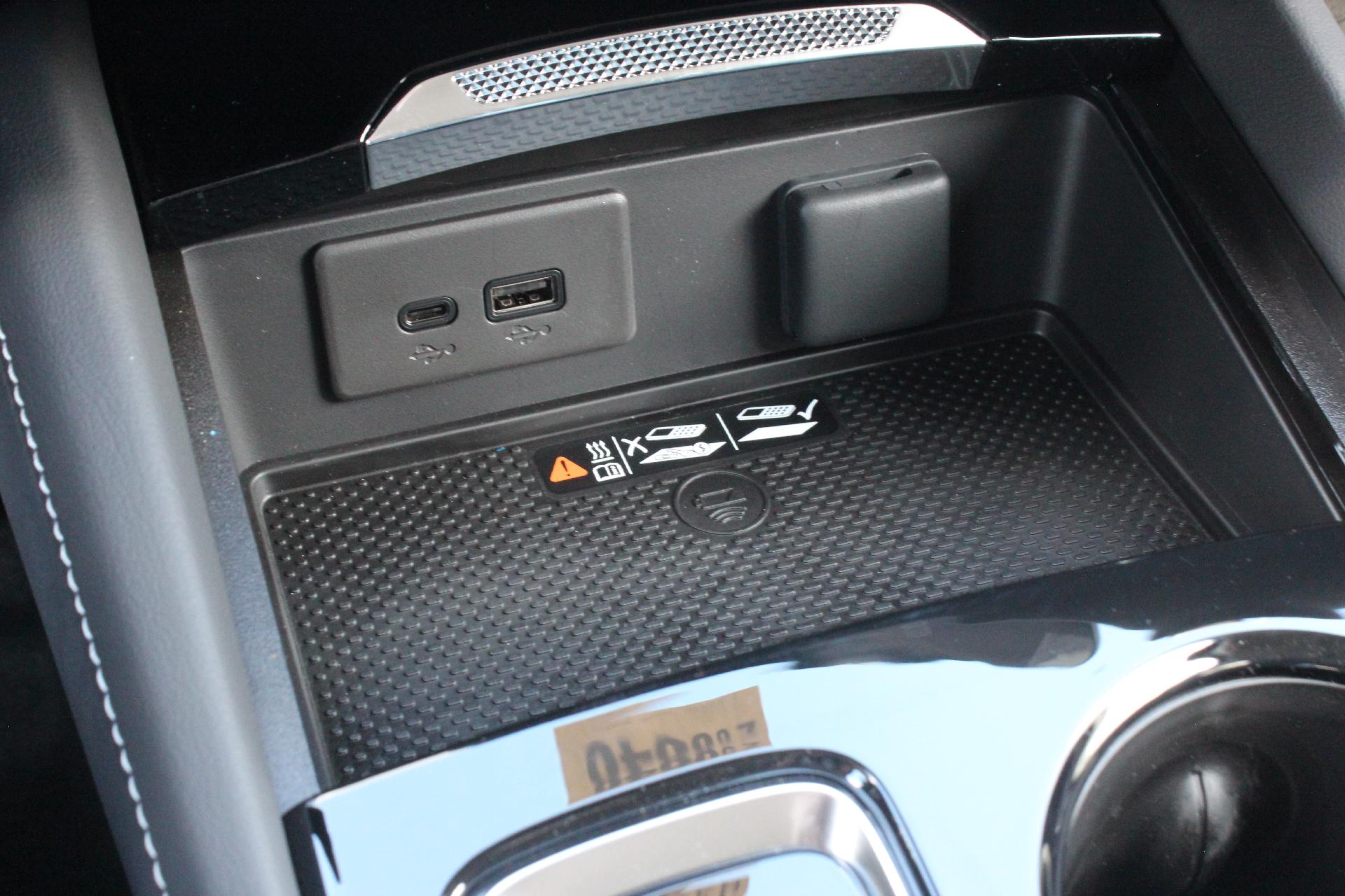 2025 Buick Envision Vehicle Photo in AURORA, CO 80012-4011
