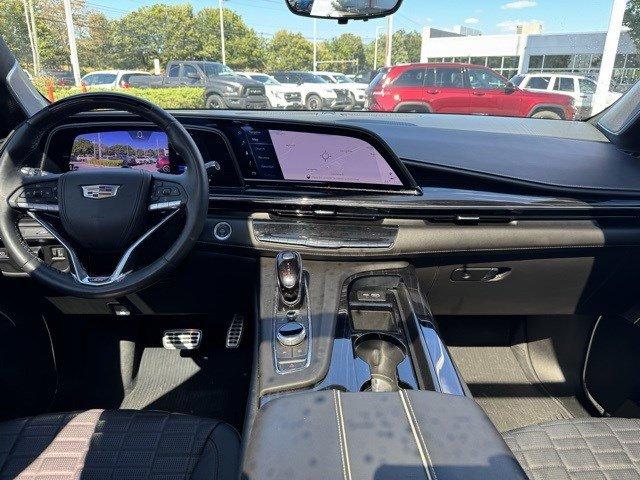2024 Cadillac Escalade Vehicle Photo in Mechanicsburg, PA 17050-1707
