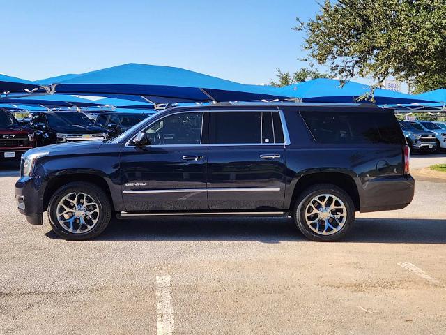 2018 GMC Yukon XL Vehicle Photo in DENTON, TX 76210-9321
