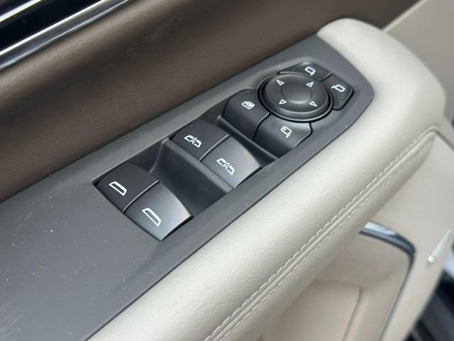 2026 GMC Yukon Vehicle Photo in COLUMBIA, MO 65203-3903