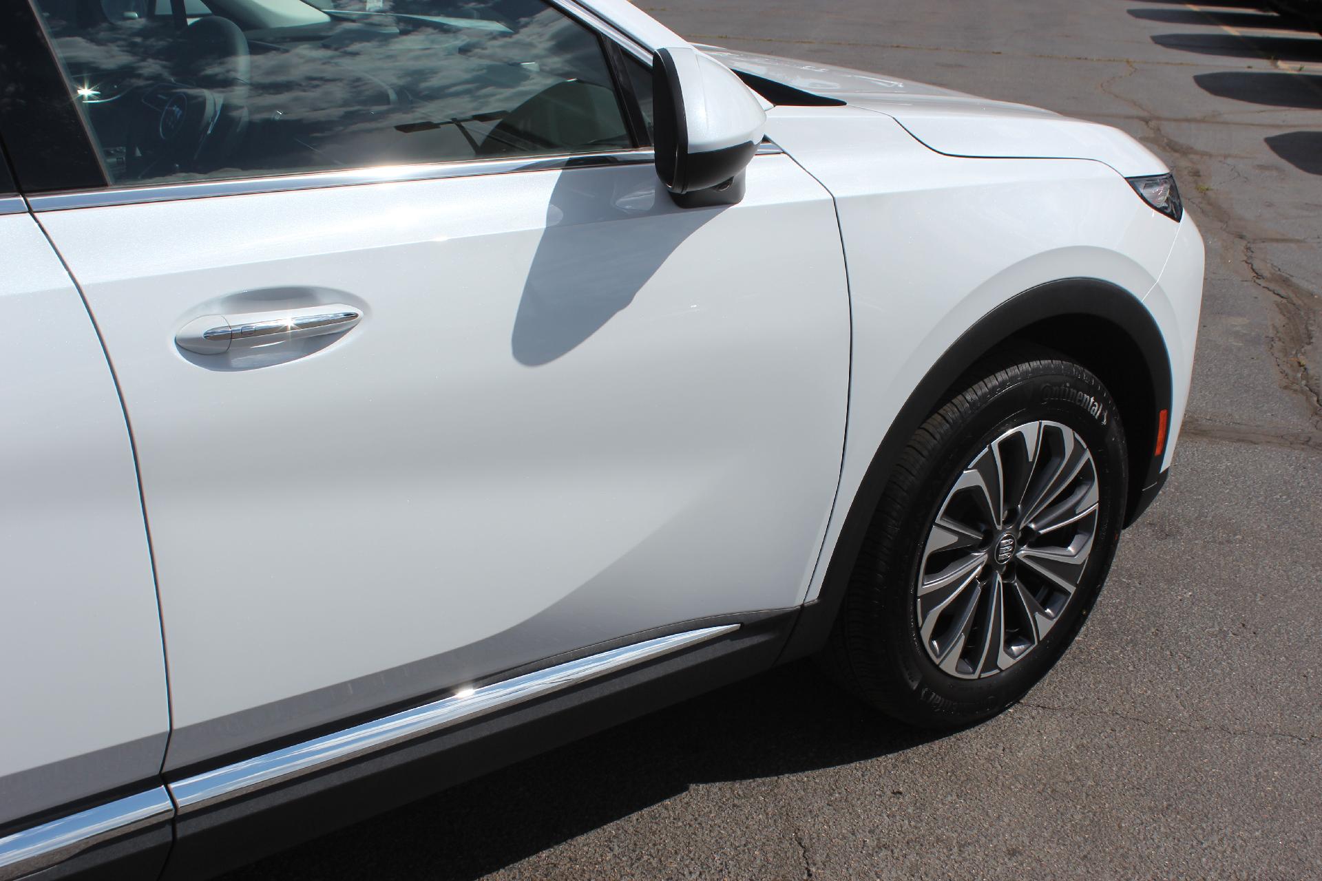 2025 Buick Envision Vehicle Photo in AURORA, CO 80012-4011