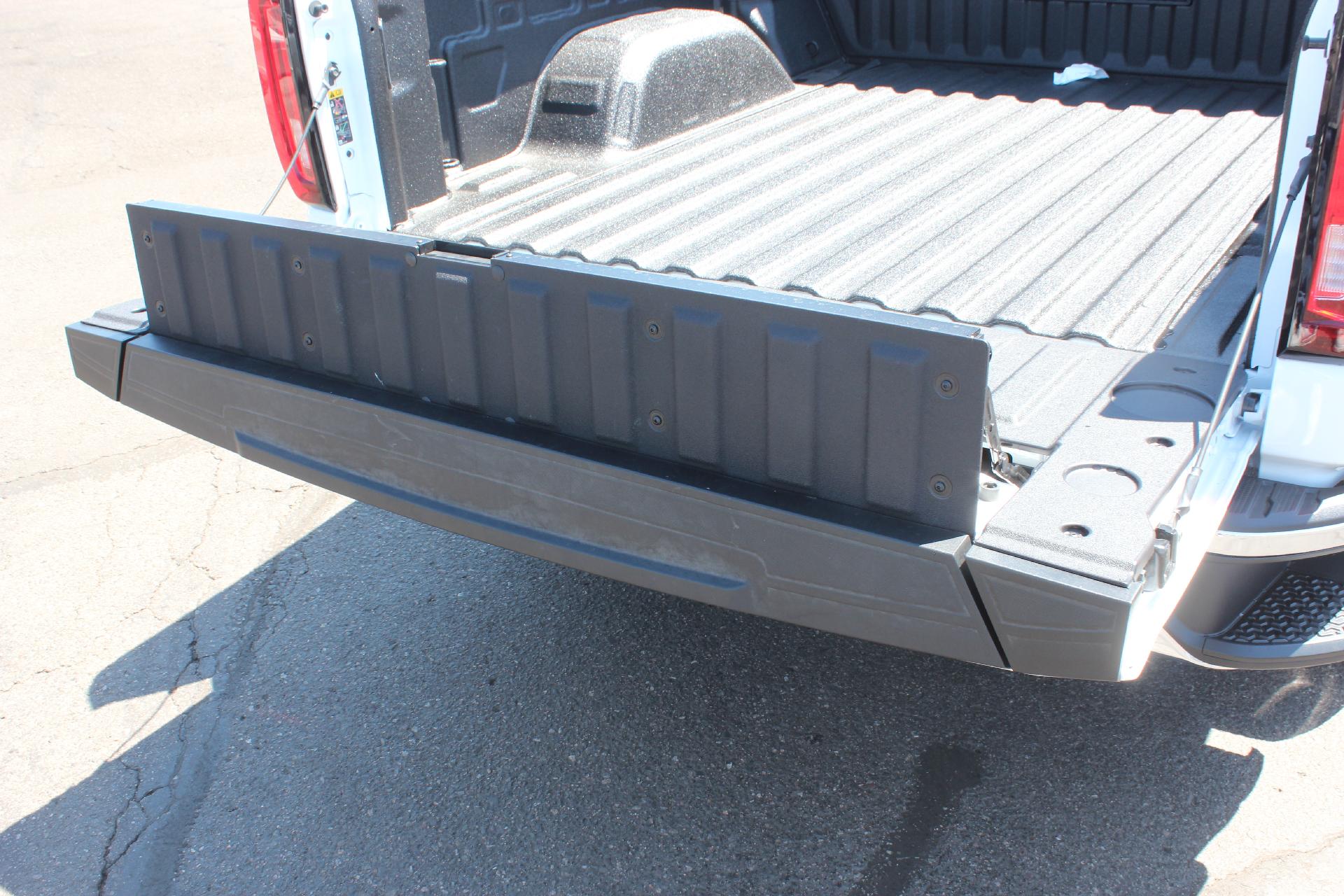 2026 GMC Sierra 1500 Vehicle Photo in AURORA, CO 80012-4011