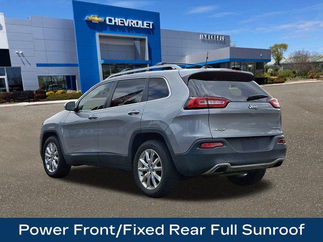2017 Jeep Cherokee Vehicle Photo in DANBURY, CT 06810-5034