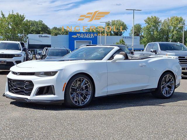 2022 Chevrolet Camaro Vehicle Photo in DANBURY, CT 06810-5034