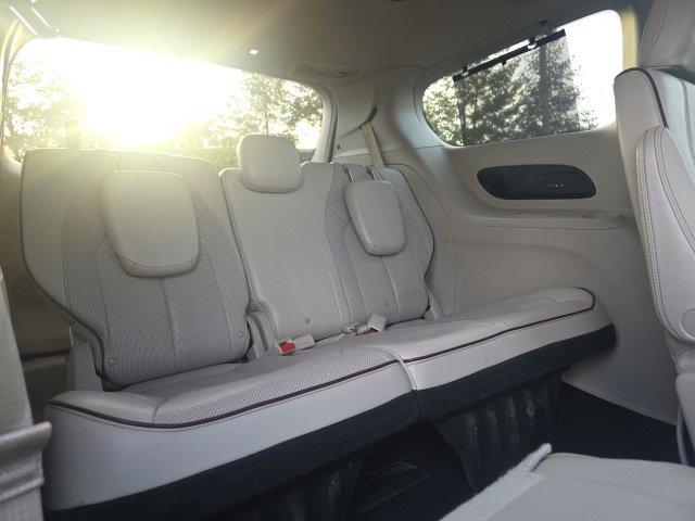 2017 Chrysler Pacifica Vehicle Photo in Harrisburg, PA 17111-1033
