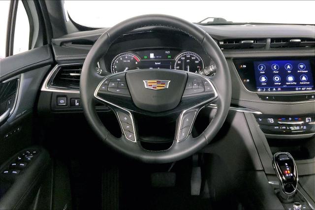 2025 Cadillac XT5 Vehicle Photo in INDEPENDENCE, MO 64055-1377