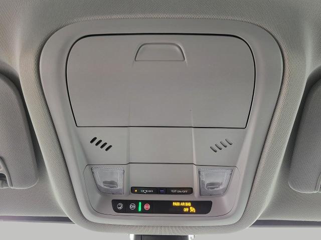 2023 GMC Acadia Vehicle Photo in GREEN BAY, WI 54303-3330