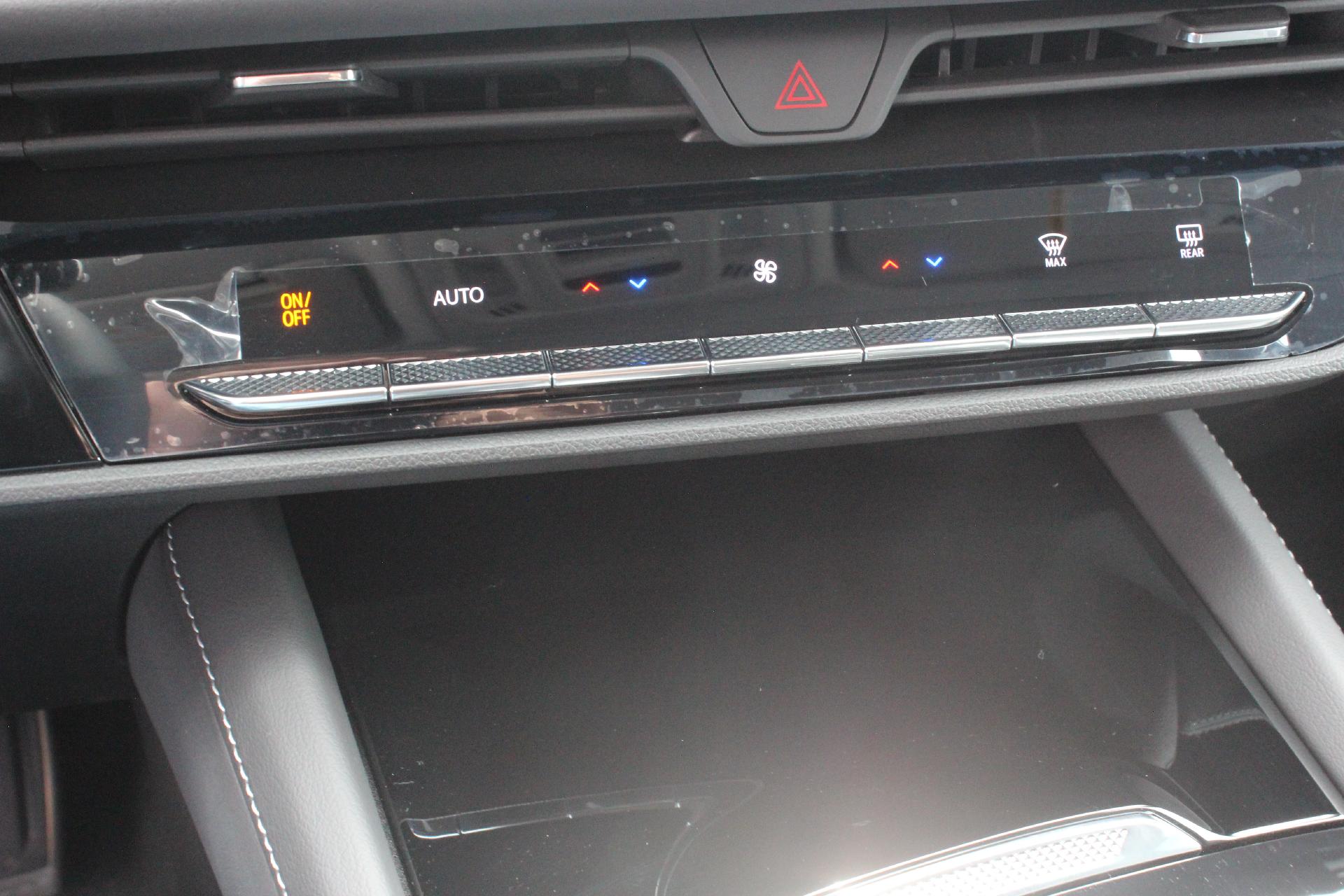 2025 Buick Envision Vehicle Photo in AURORA, CO 80012-4011