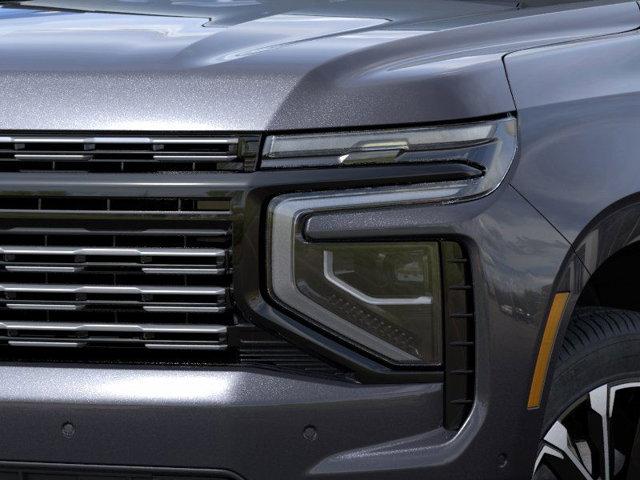 2025 Chevrolet Suburban Vehicle Photo in SELMA, TX 78154-1460