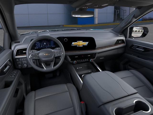 2025 Chevrolet Suburban Vehicle Photo in KANSAS CITY, MO 64114-4502