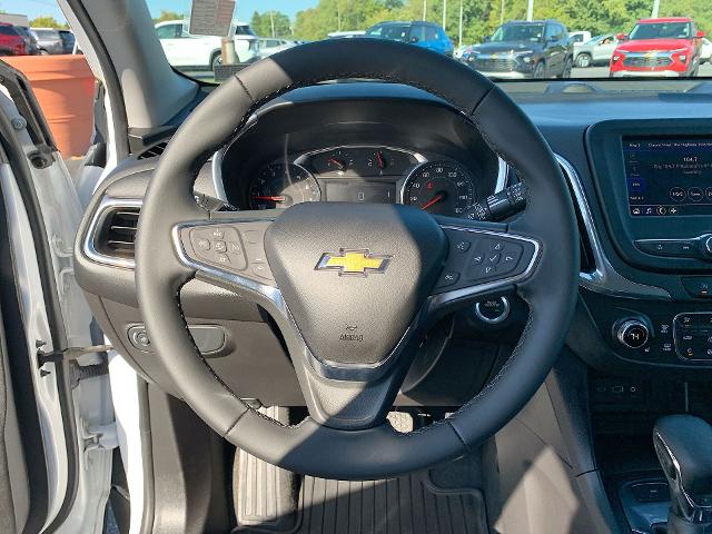 2022 Chevrolet Equinox Vehicle Photo in MOON TOWNSHIP, PA 15108-2571