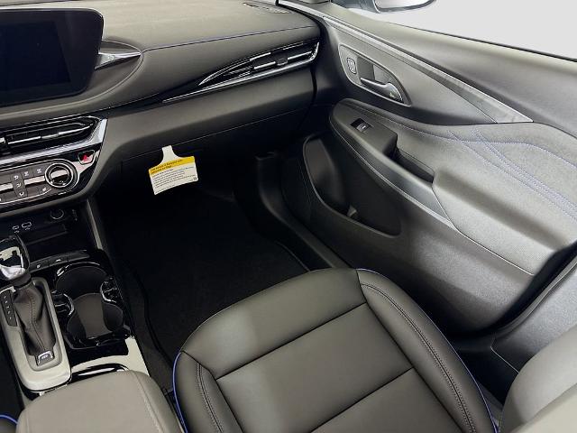 2025 Buick Envista Vehicle Photo in PUYALLUP, WA 98371-4149