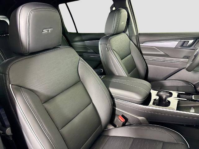 2026 Buick Enclave Vehicle Photo in PUYALLUP, WA 98371-4149