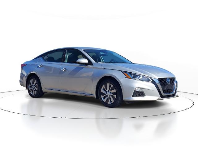 2021 Nissan Altima Vehicle Photo in Canton, MI 48188