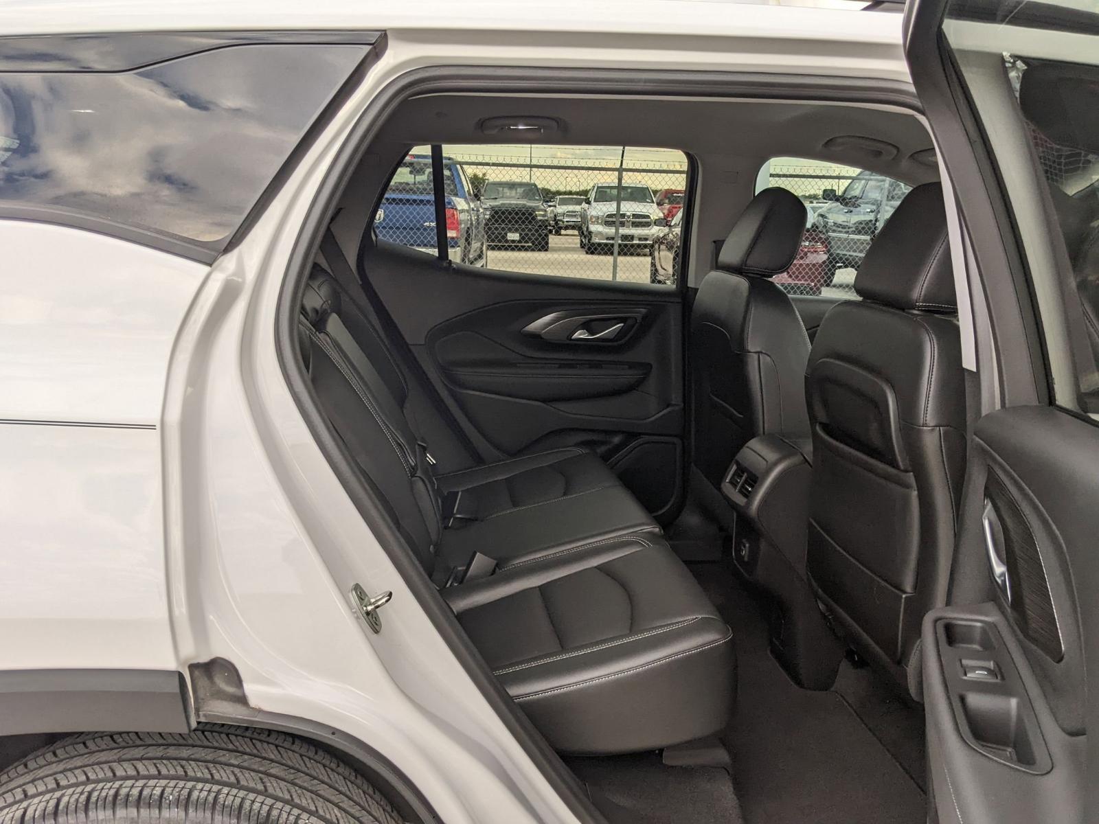 2022 GMC Terrain Vehicle Photo in Seguin, TX 78155