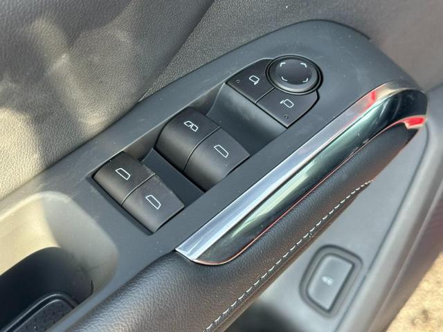 2026 Chevrolet Traverse Vehicle Photo in COLUMBIA, MO 65203-3903